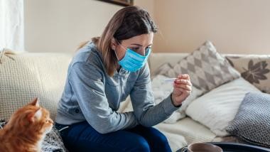 Au apărut două noi simptome atipice care arată infectarea cu COVID-19