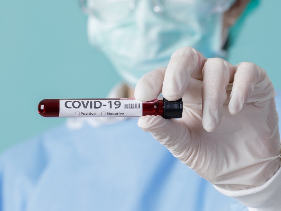 Medicii avertizează: Pretinsul „kit de combatere a COVID-19”, disponibil pe internet, este periculos pentru sănătate!