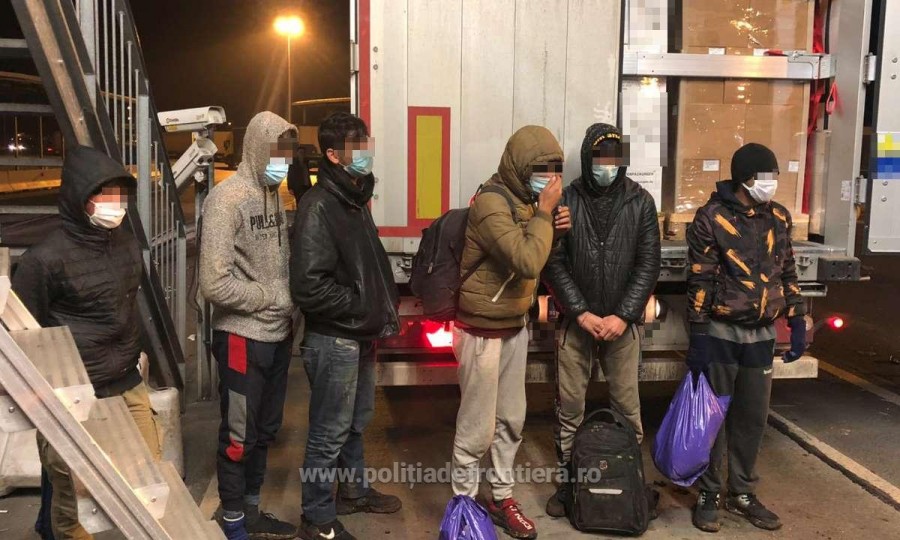 Cetăţeni afgani depistați la P.T.F. Nădlac II