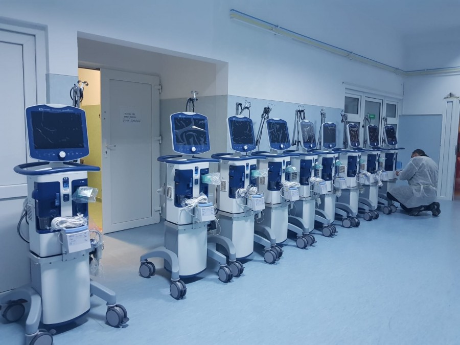 Spitalul Clinic Judeţean de Urgenţă Arad a primit zece ventilatoare de la Ministerul Sănătăţii