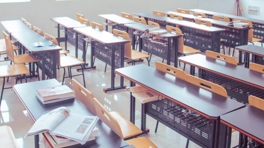 Începe Evaluarea națională la clasa a IV-a. Astăzi, proba la română