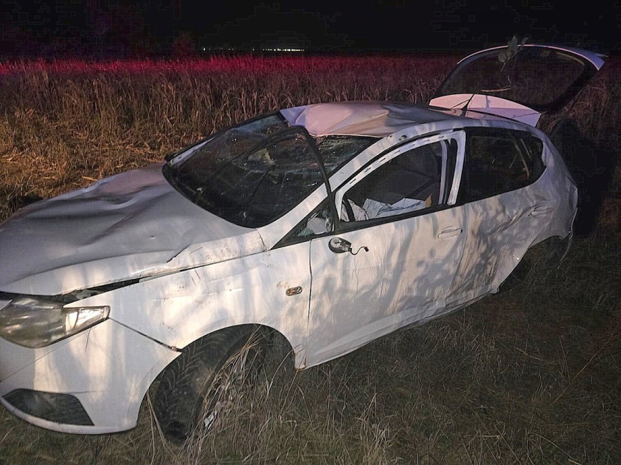 Accident rutier nocturn în Andrei Șaguna – două persoane transportate la spital