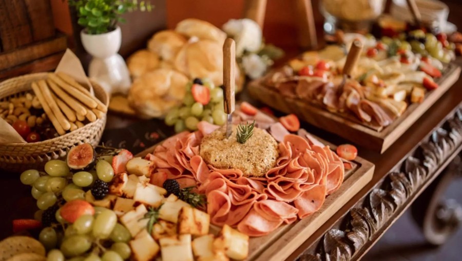 Alimente la fel de nocive ca fumatul. Cum îți pot afecta sănătatea. Ce arată studiile