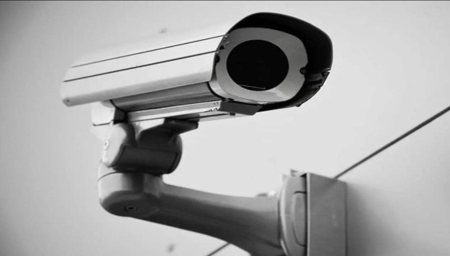 Cine are dreptul să acceseze camerele de supraveghere private fără acordul proprietarilor!? Schimbare legislativă importantă