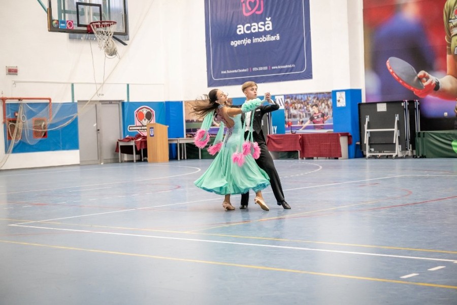 20 de ani de mișcare, performanță și educație