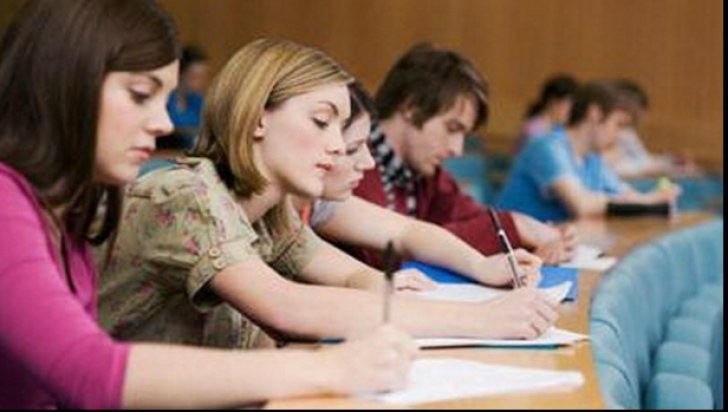 Marea Britanie revine în programul de studiu Erasmus din 2027. Studenții și elevii români vor putea studia din nou gratuit în Regatul Unit