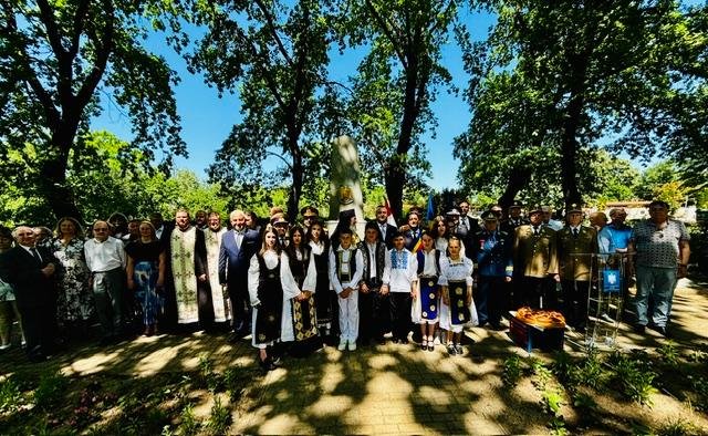Ziua Eroilor și „Personalități Românești din Ungaria”, la Szeged (FOTO)