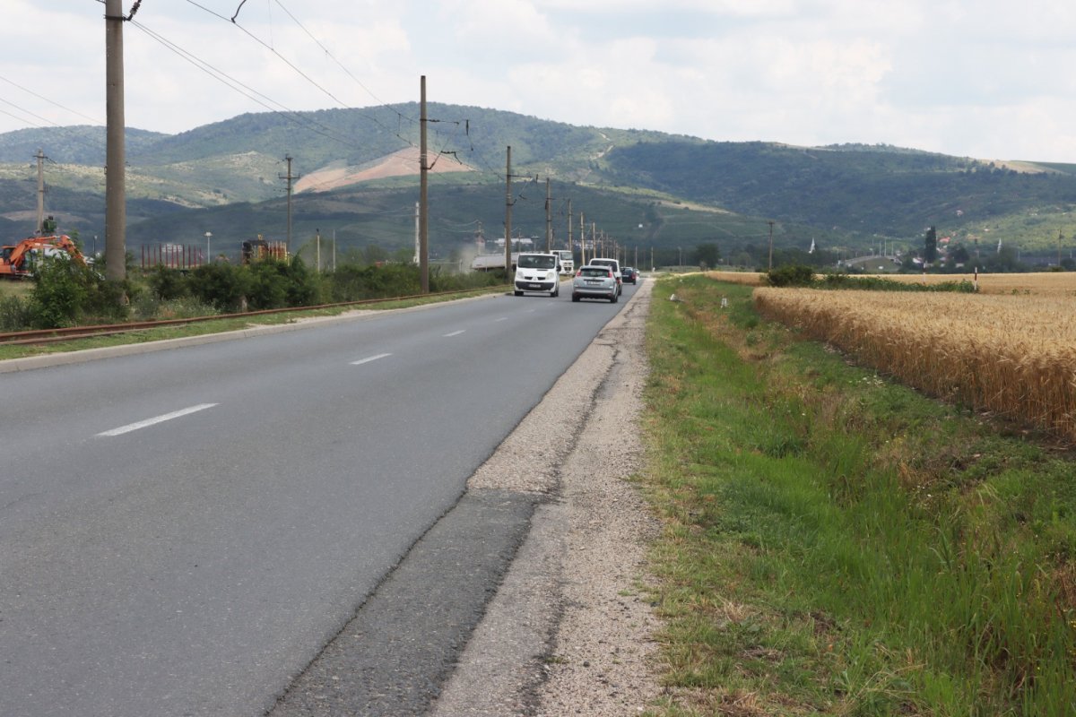 Iustin Cionca: „Consiliul Județean Arad începe modernizarea drumului Sâmbăteni–Ghioroc” (FOTO)