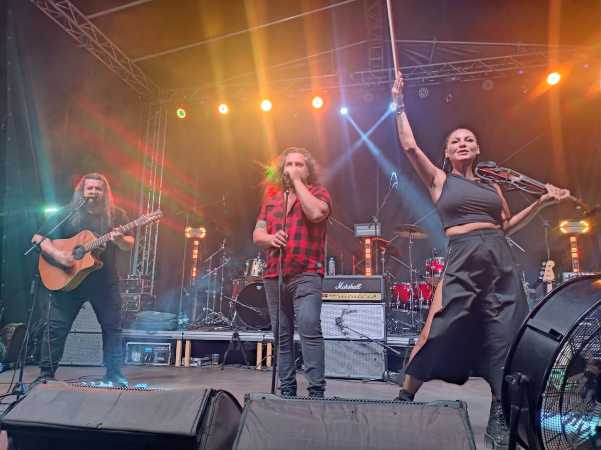 A început Festivalul „Rock Maris“, ediția 2026, la Arad