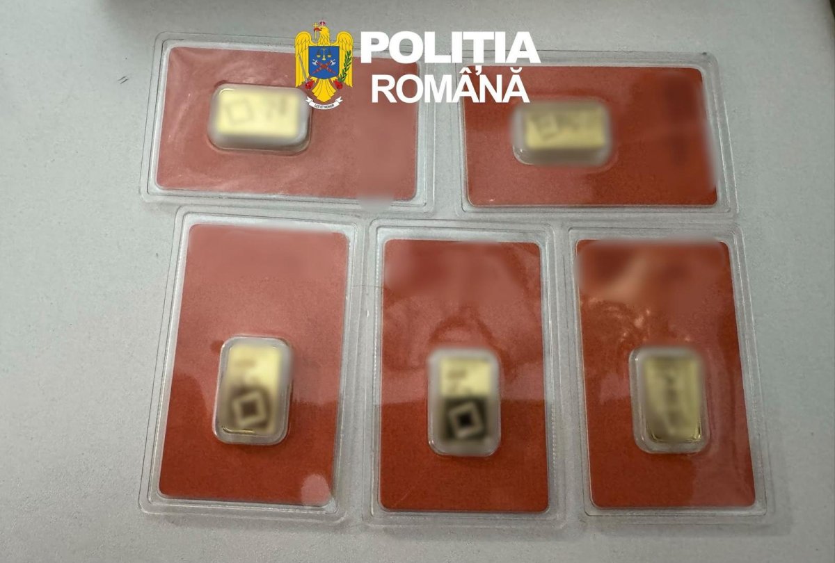 Lingouri „de aur” vândute online: percheziții în mai multe locuri din județ / UPDATE: Escroc la numai 17 ani